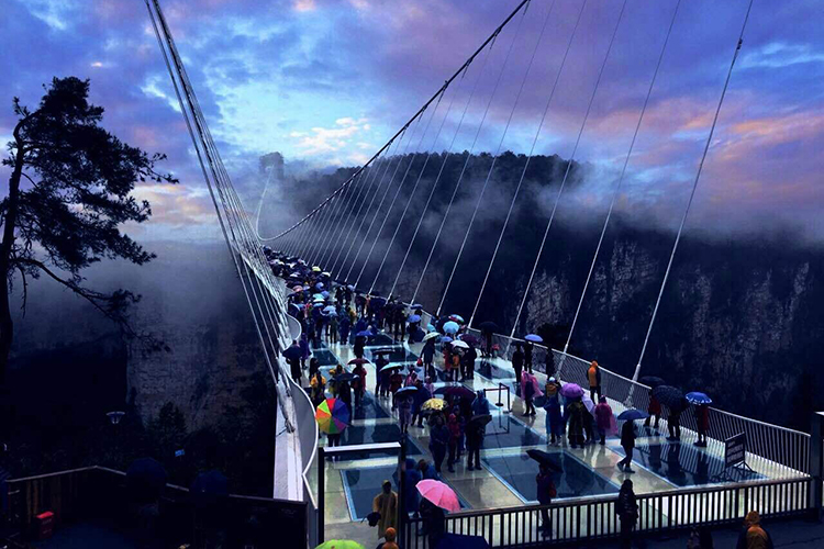 長沙出發(fā)到張家界玻璃橋、天門山、玻璃棧道、鳳凰古城3日游